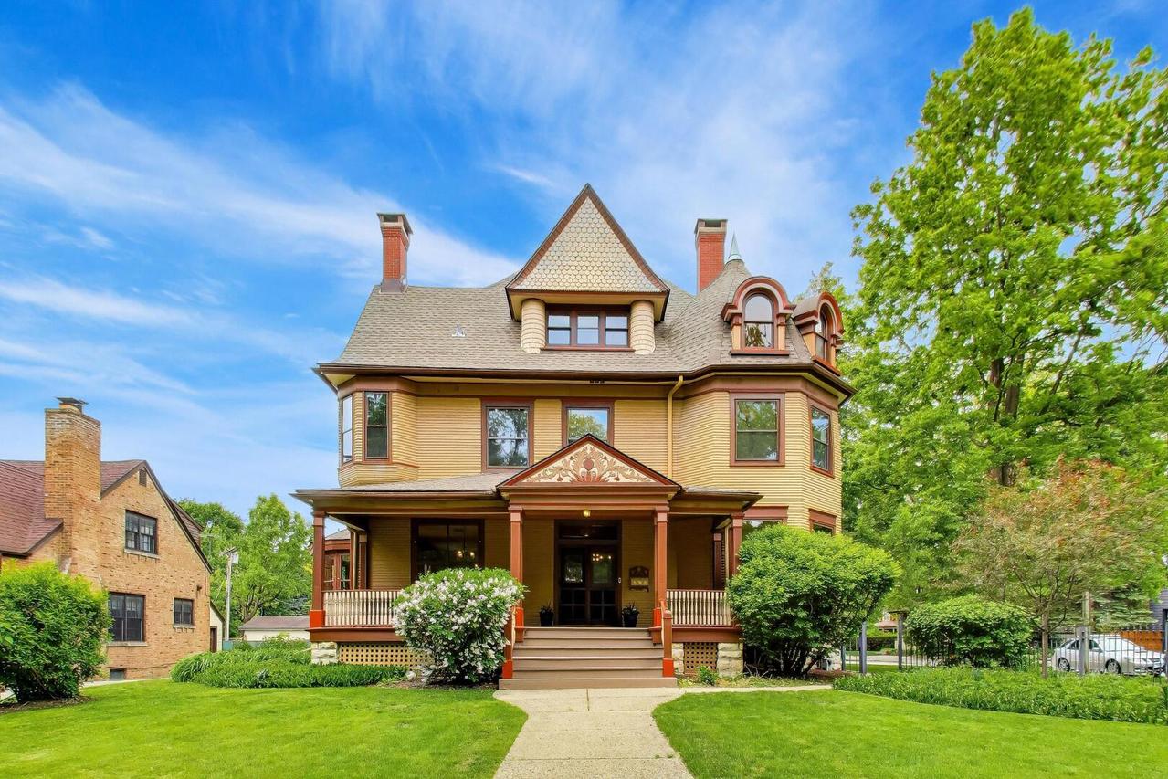 [Address Hidden by Seller], Oak Park, IL 60302