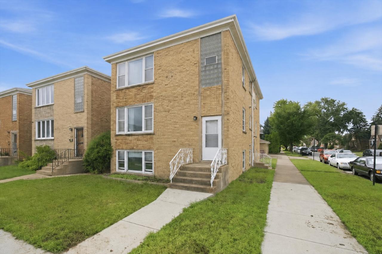 6525 W Belmont Ave., Chicago, IL 60634