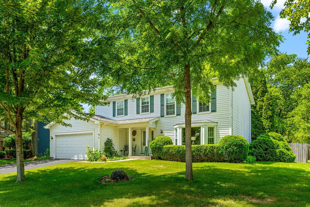 65 Cottonwood Cir., Batavia, IL 60510