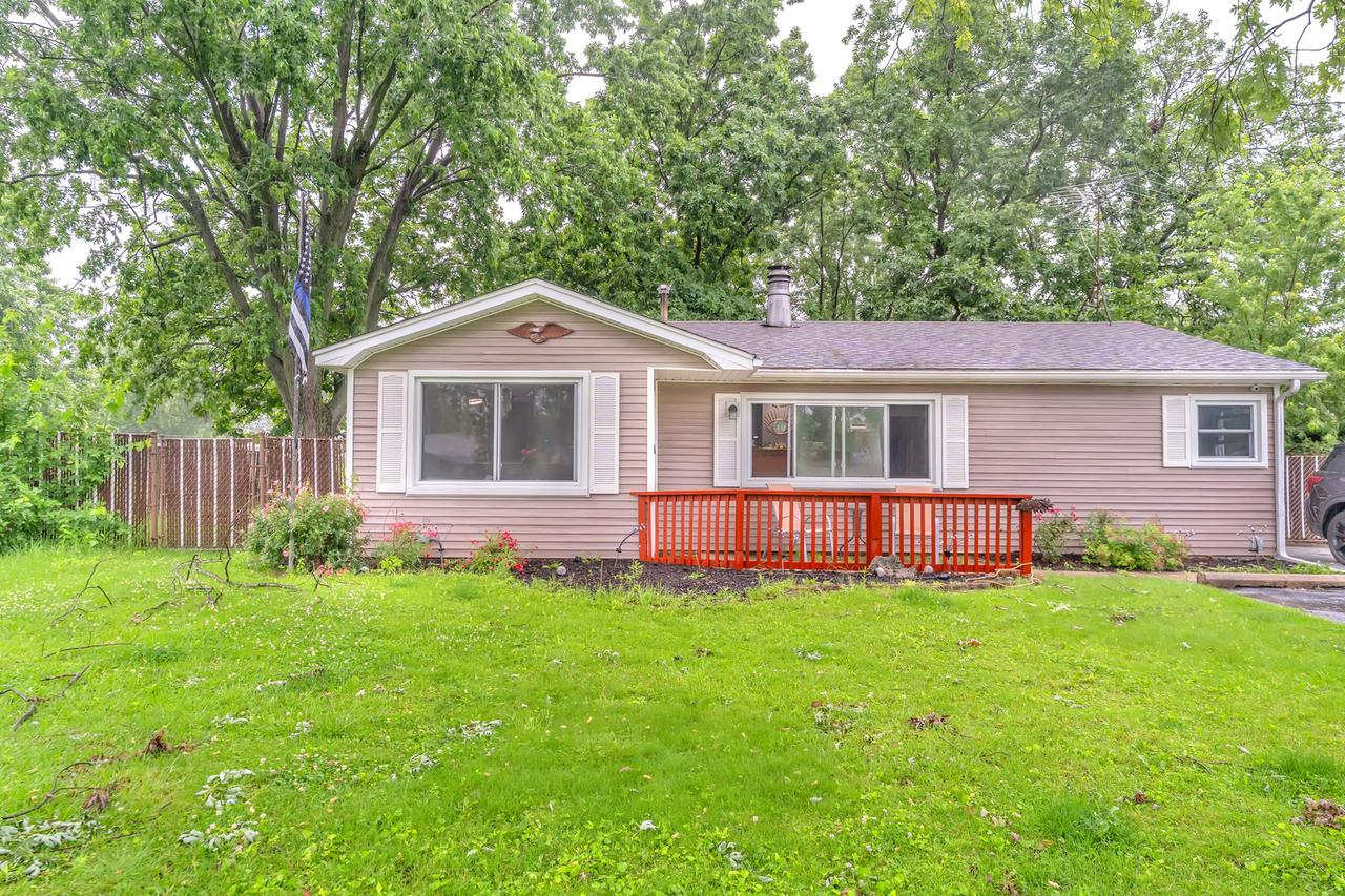 442 W Auburn Ln., Crete, IL 60417