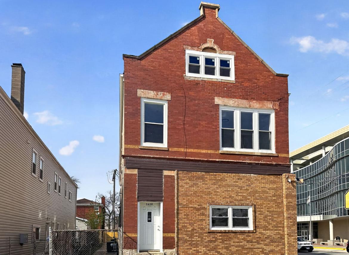 5400 W 23rd St., Cicero, IL 60804