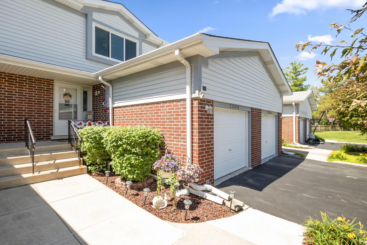 15946 Ashford Ct., Tinley Park, IL 60477