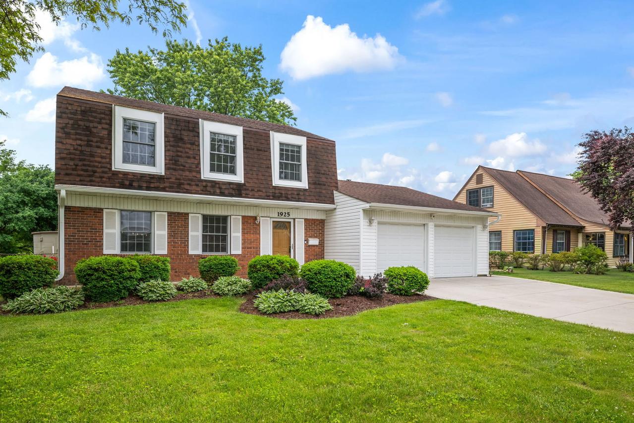 1925 Cloverdale Ct., Schaumburg, IL 60194