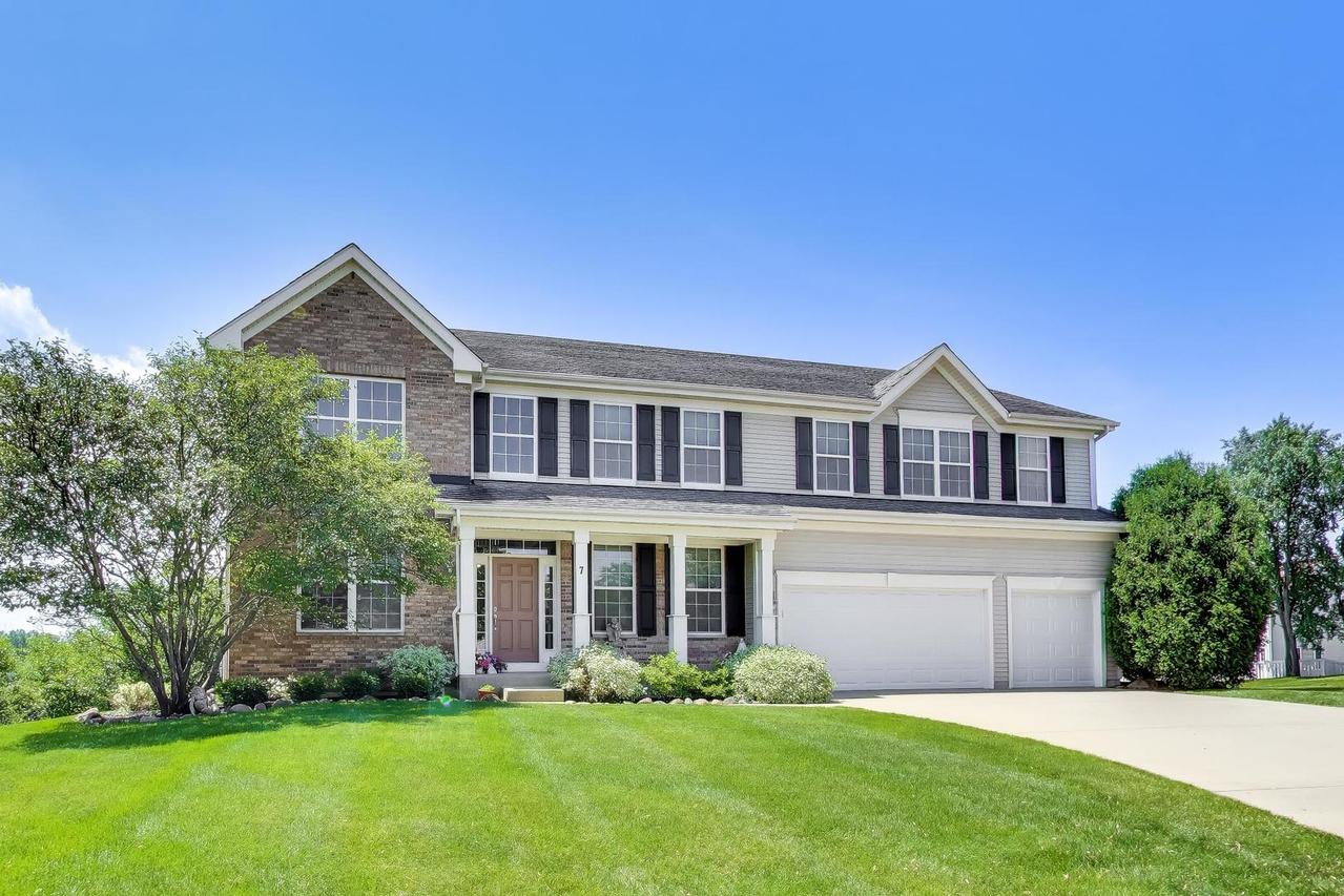 7 Fairhaven Ct., Lake In The Hills, IL 60156