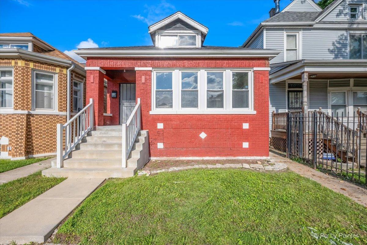 8453 S Aberdeen St., Chicago, IL 60620