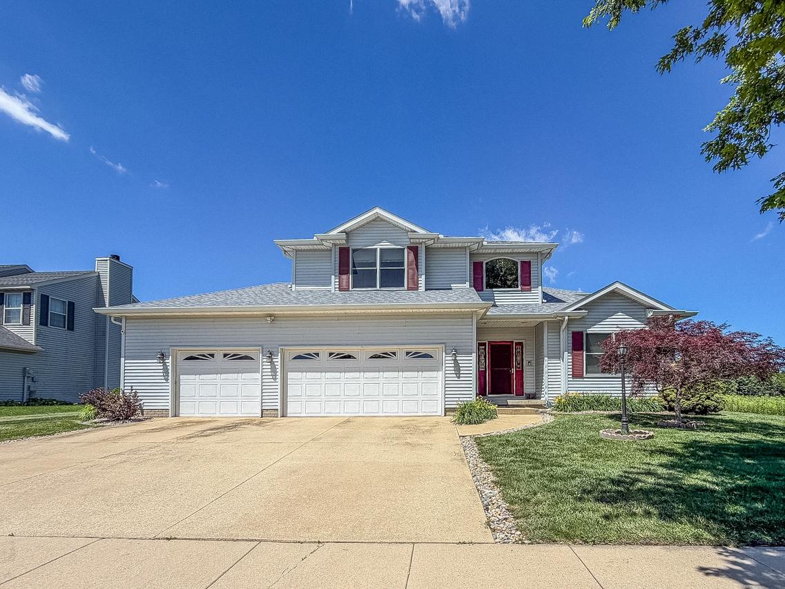 2903 Wynstone Dr., Champaign, IL 61822