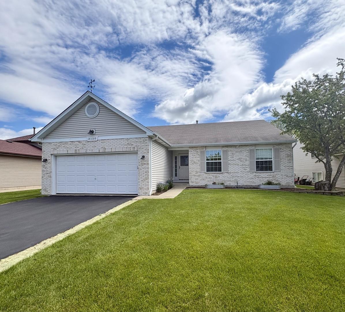3150 Montrose Dr., Lake In The Hills, IL 60156