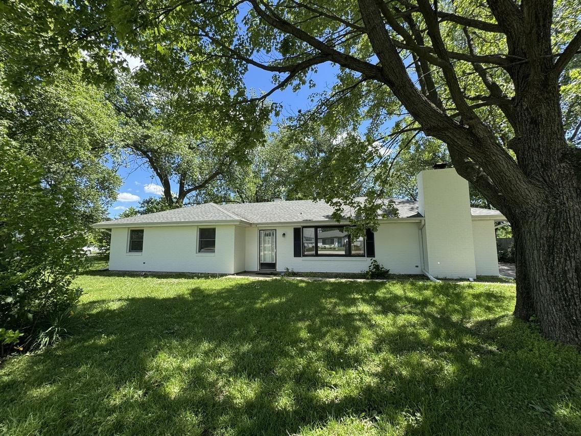 3100 Harris Dr., Joliet, IL 60431