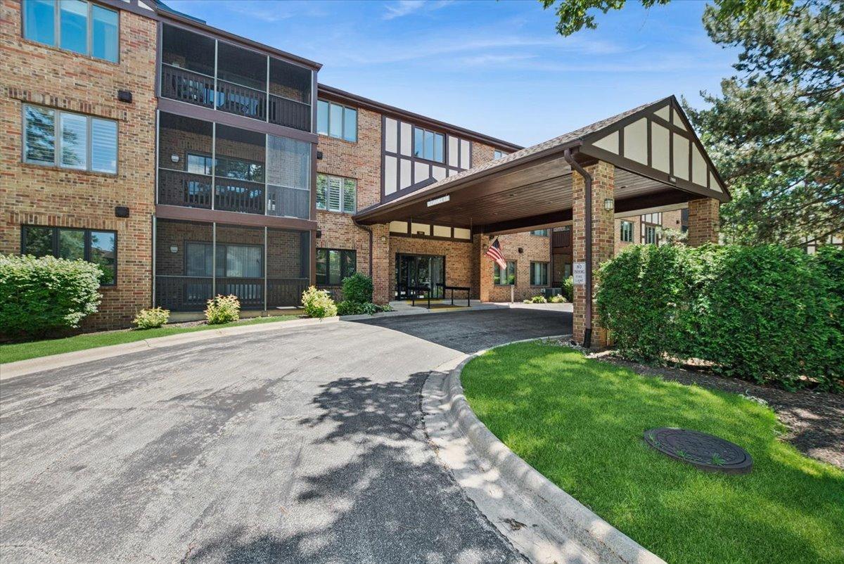 7800 W Foresthill Ln. #108, Palos Heights, IL 60463