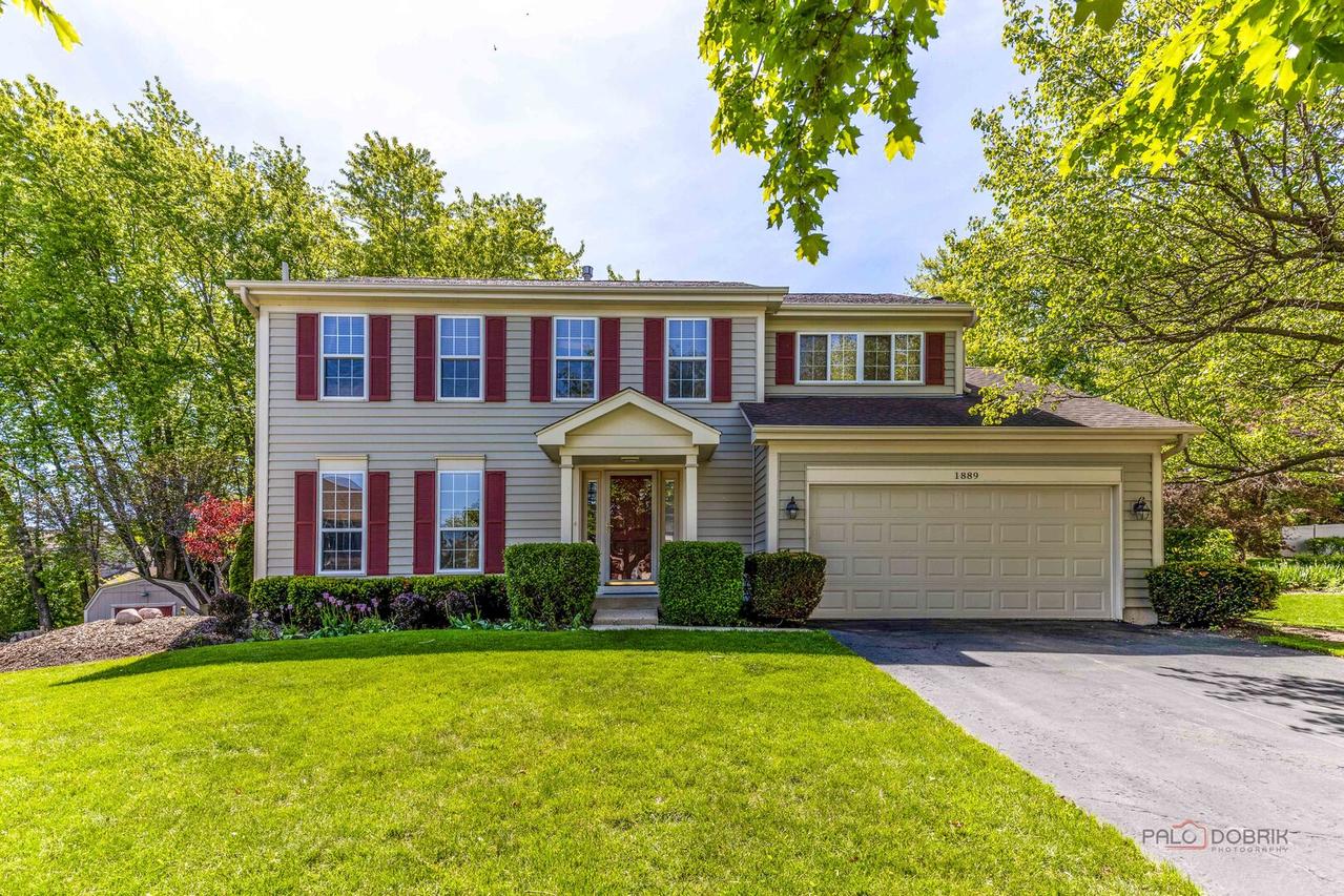 1889 Mcrae Ln., Mundelein, IL 60060