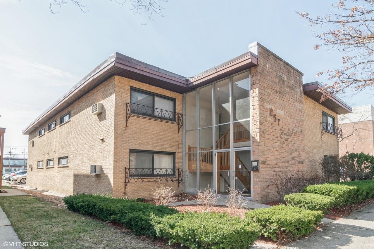 257 Washington Blvd. #7, Oak Park, IL 60302