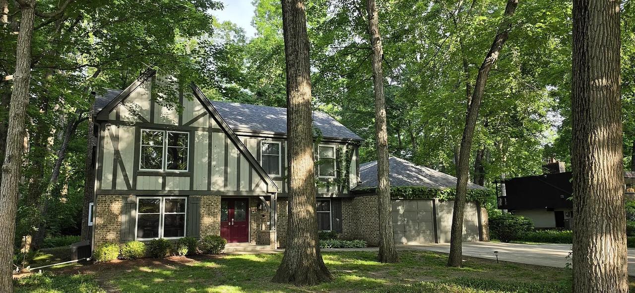 76 Lincolnshire Dr., Lincolnshire, IL 60069