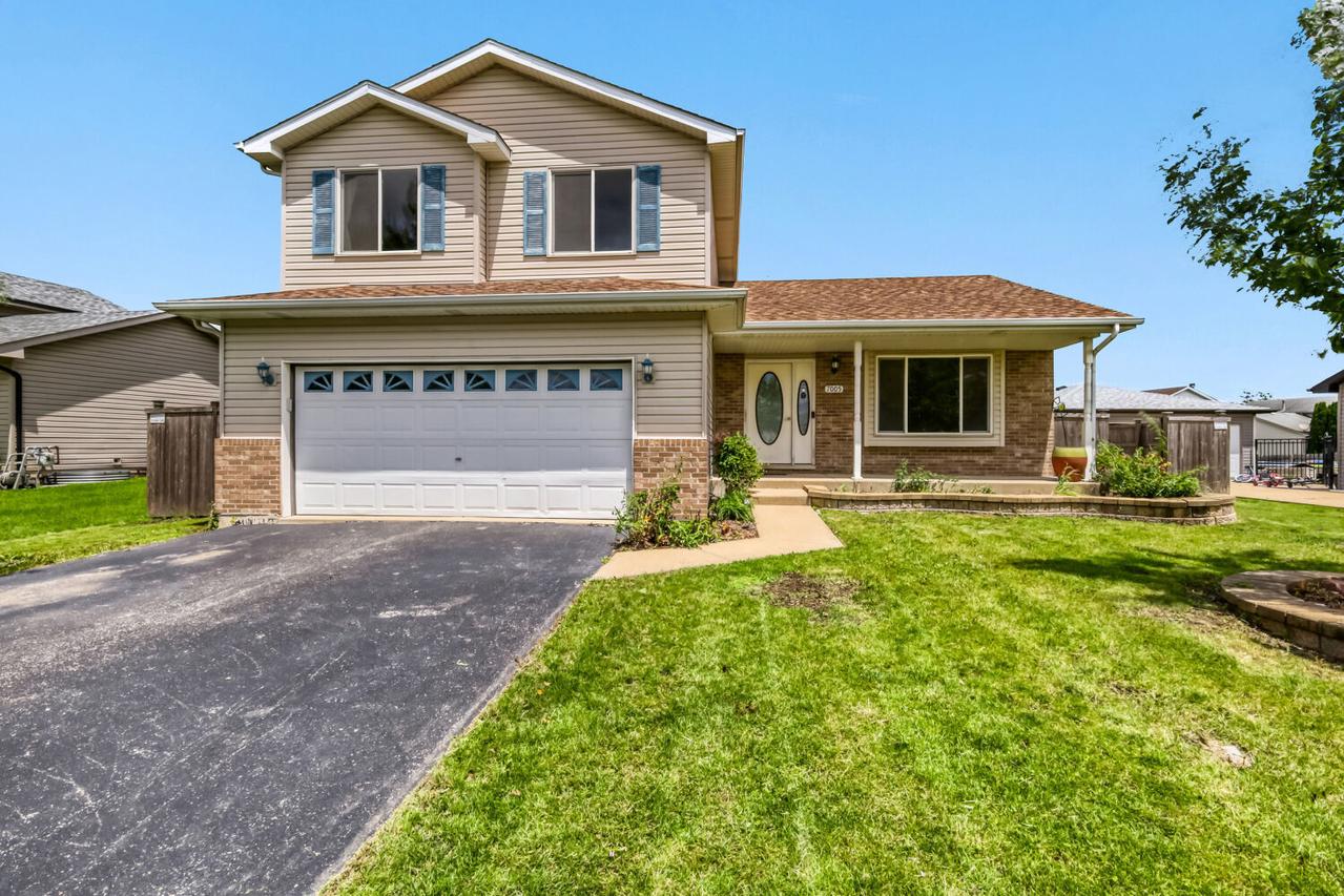 7005 Cornwall Dr., Joliet, IL 60431