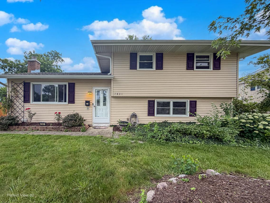 7831 Sprucewood Ave., Woodridge, IL 60517
