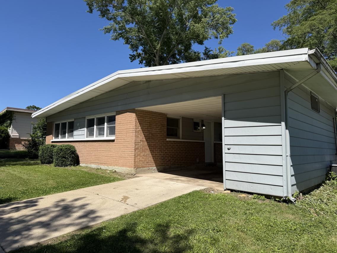 461 Titonka St., Park Forest, IL 60466