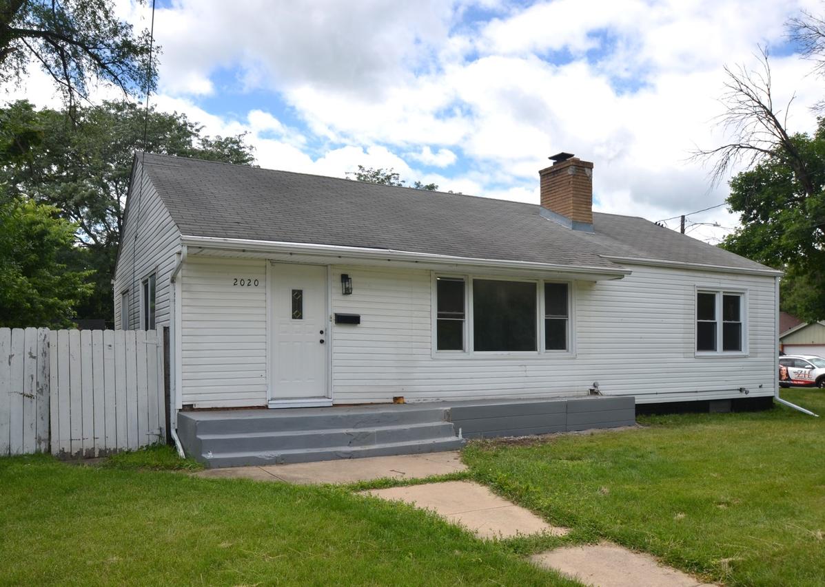2020 N Rockton Ave., Rockford, IL 61103