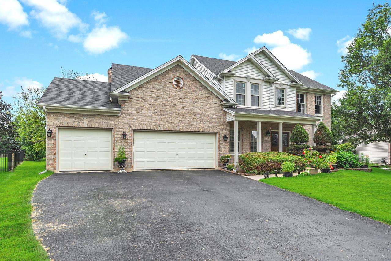 4756 Fesseneva Ln., Naperville, IL 60564