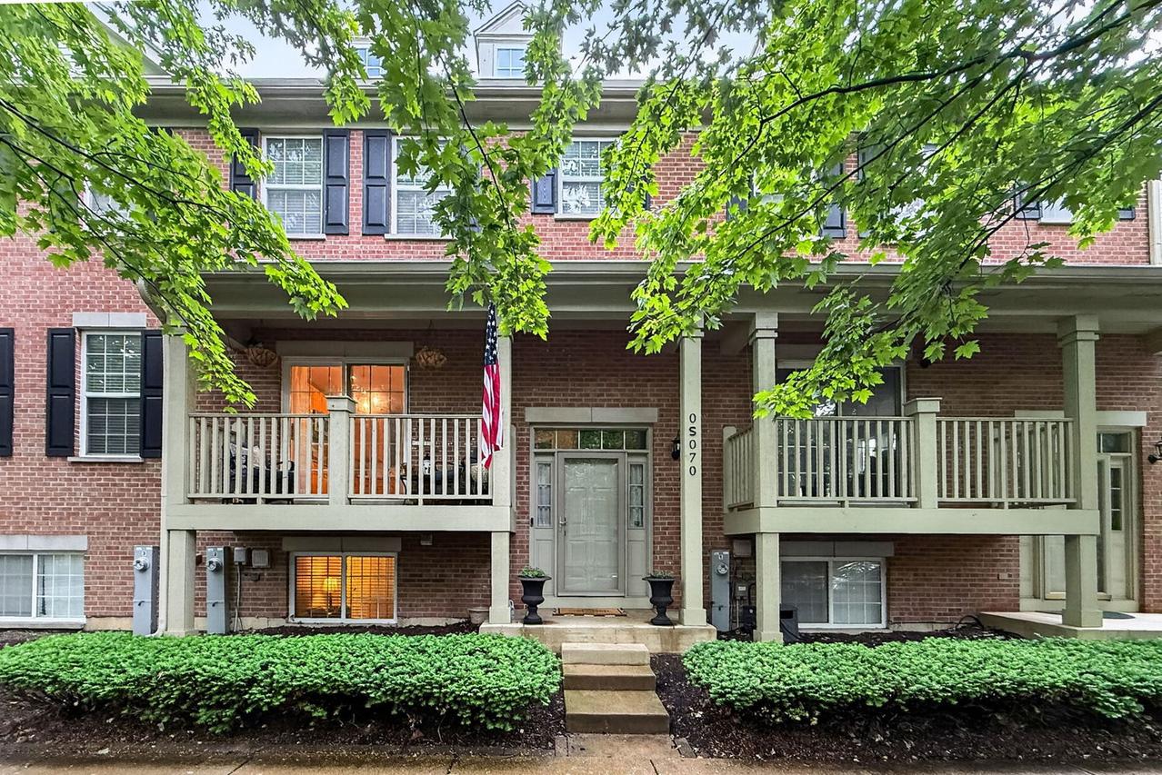 0S070 Lee Ct., Winfield, IL 60190