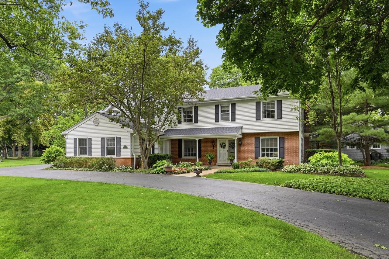 700 South Dr., Burr Ridge, IL 60527