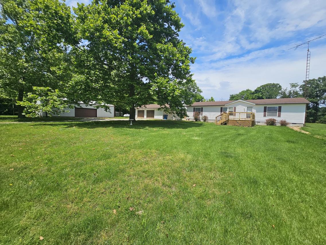 14230 E Windsong Rd., Mt Vernon, IL 62864