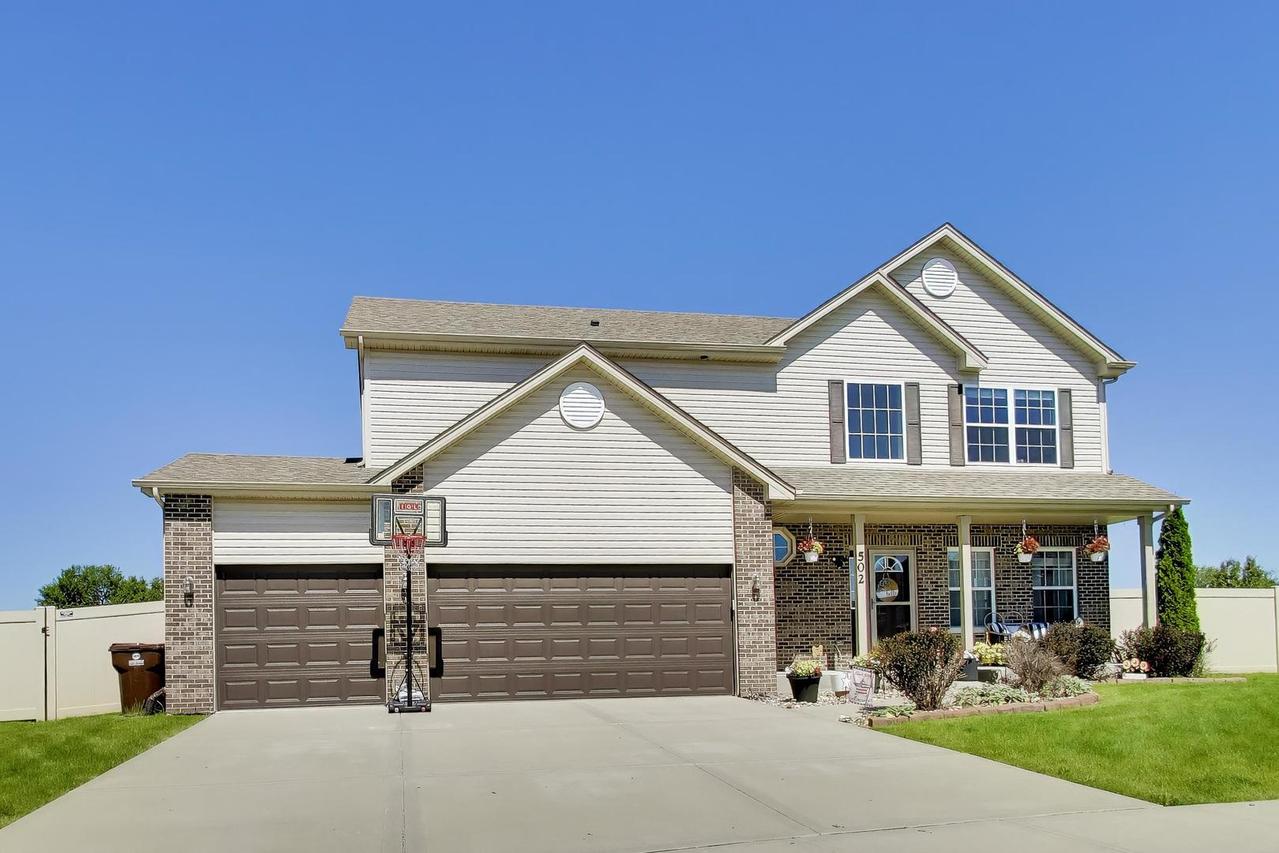 502 Fighting Irish Cir., Manteno, IL 60950