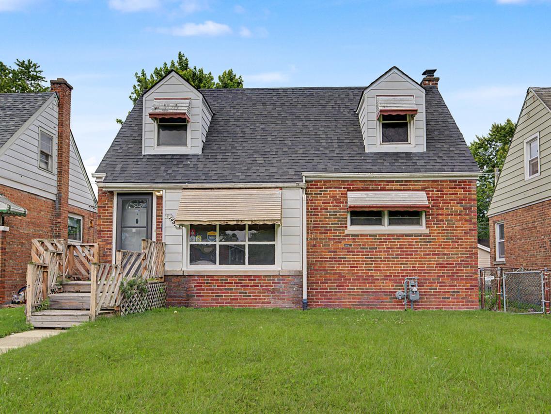 1481 Lincoln Ave., Calumet City, IL 60409