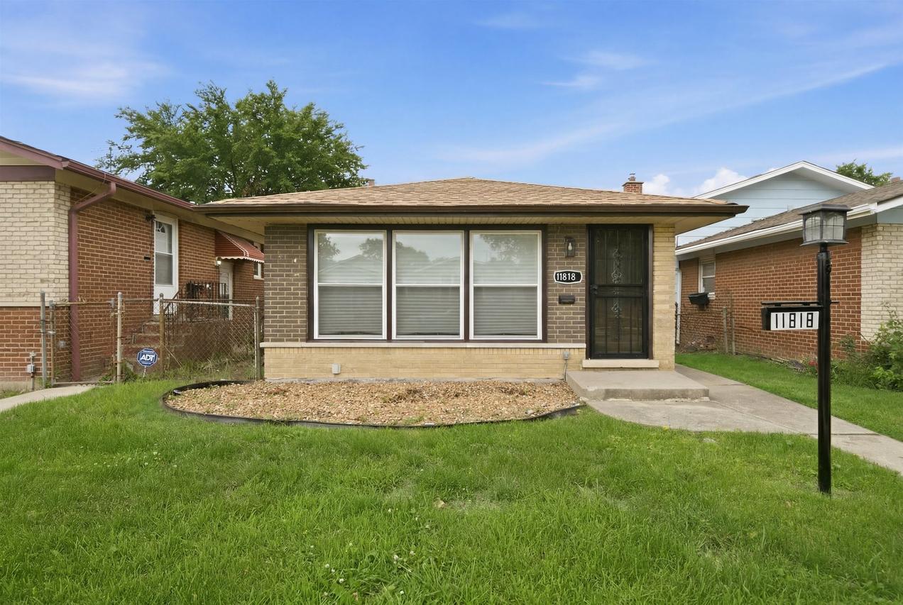 11818 S Justine St., Chicago, IL 60643