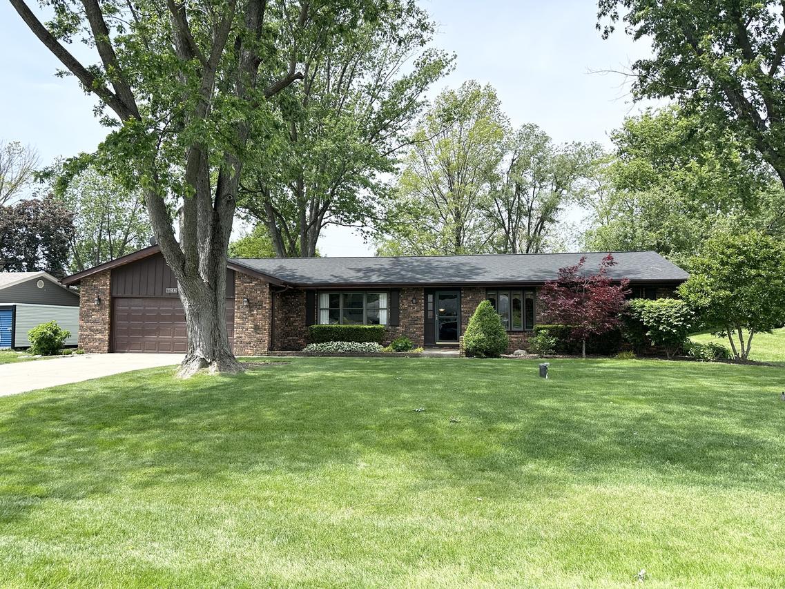 1106 N Western Hills Dr., Kankakee, IL 60901