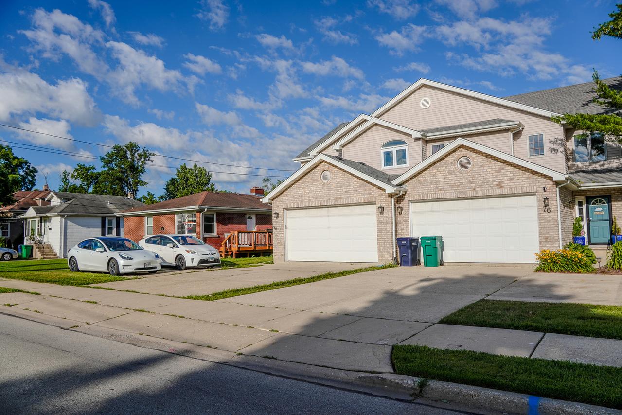 80 Westmore Meyers Rd., Lombard, IL 60148