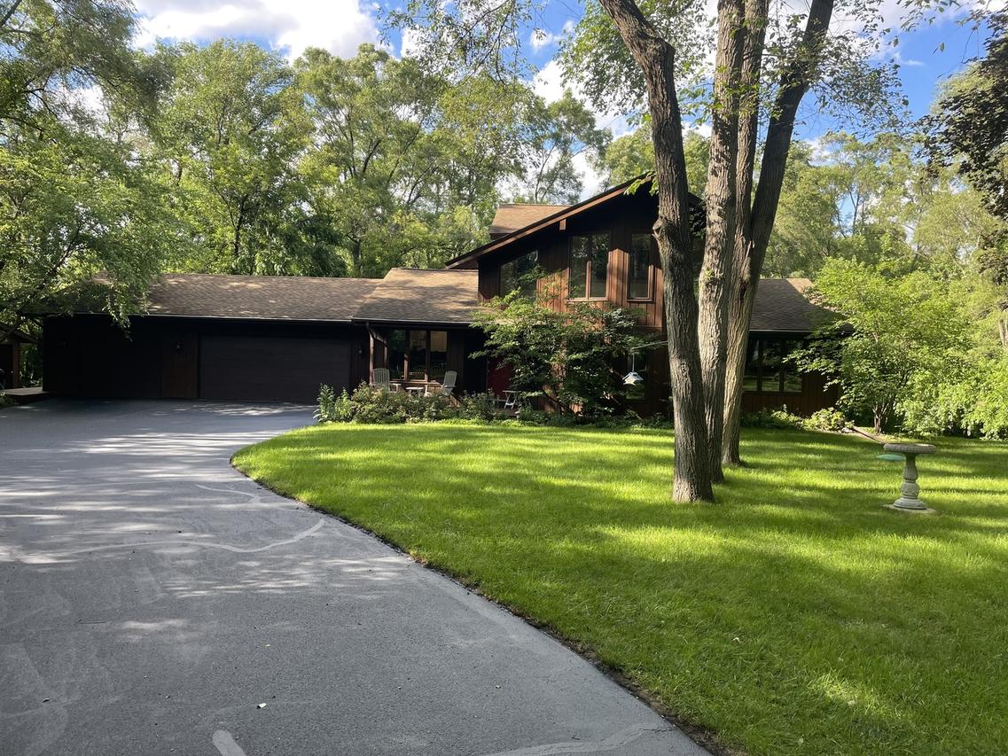 5538 Mcdonald Rd., Roscoe, IL 61073