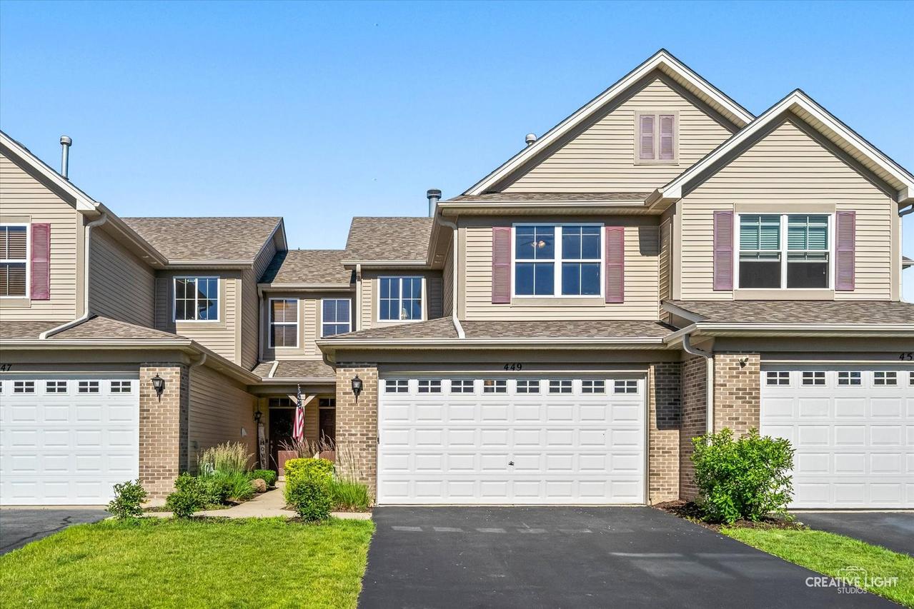 449 Dancer Ln., Oswego, IL 60543