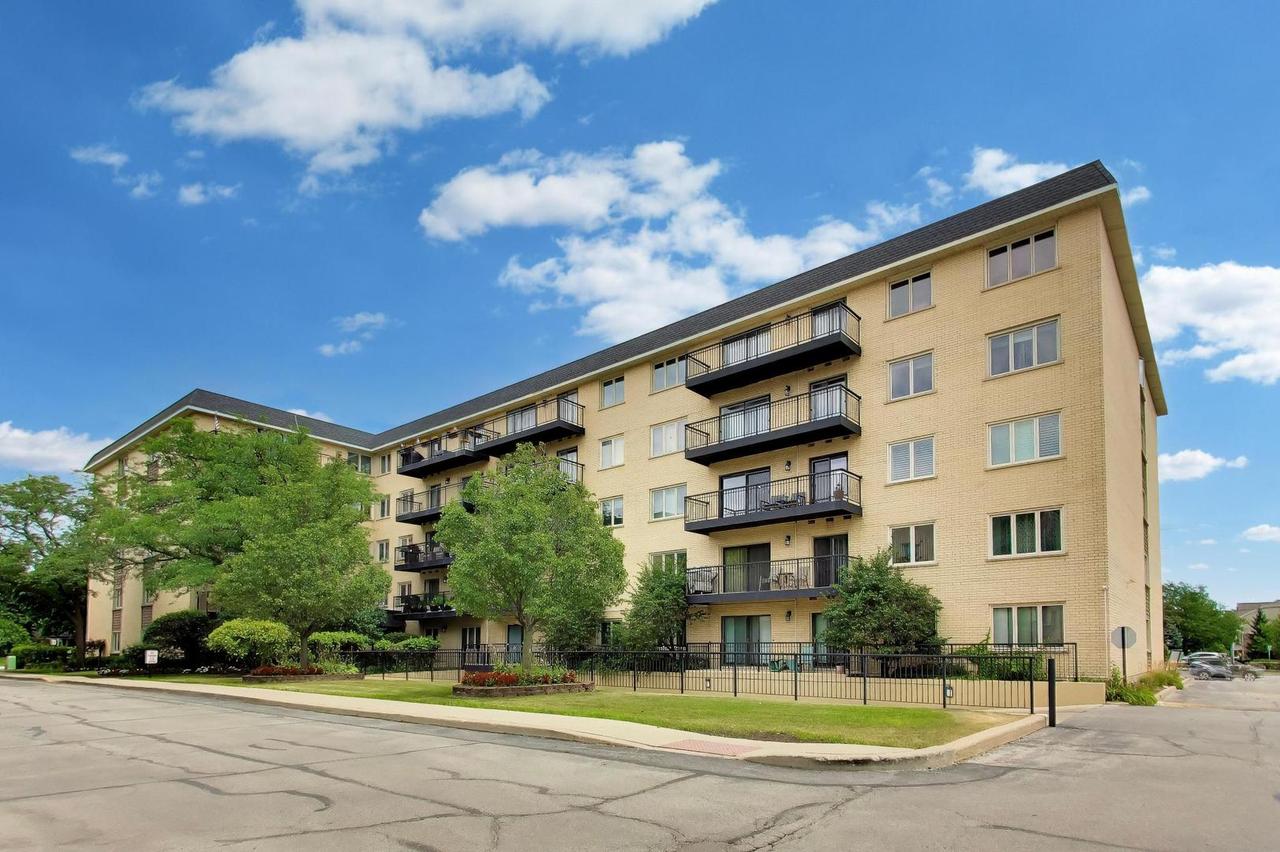 8600 Waukegan Rd. #307, Morton Grove, IL 60053