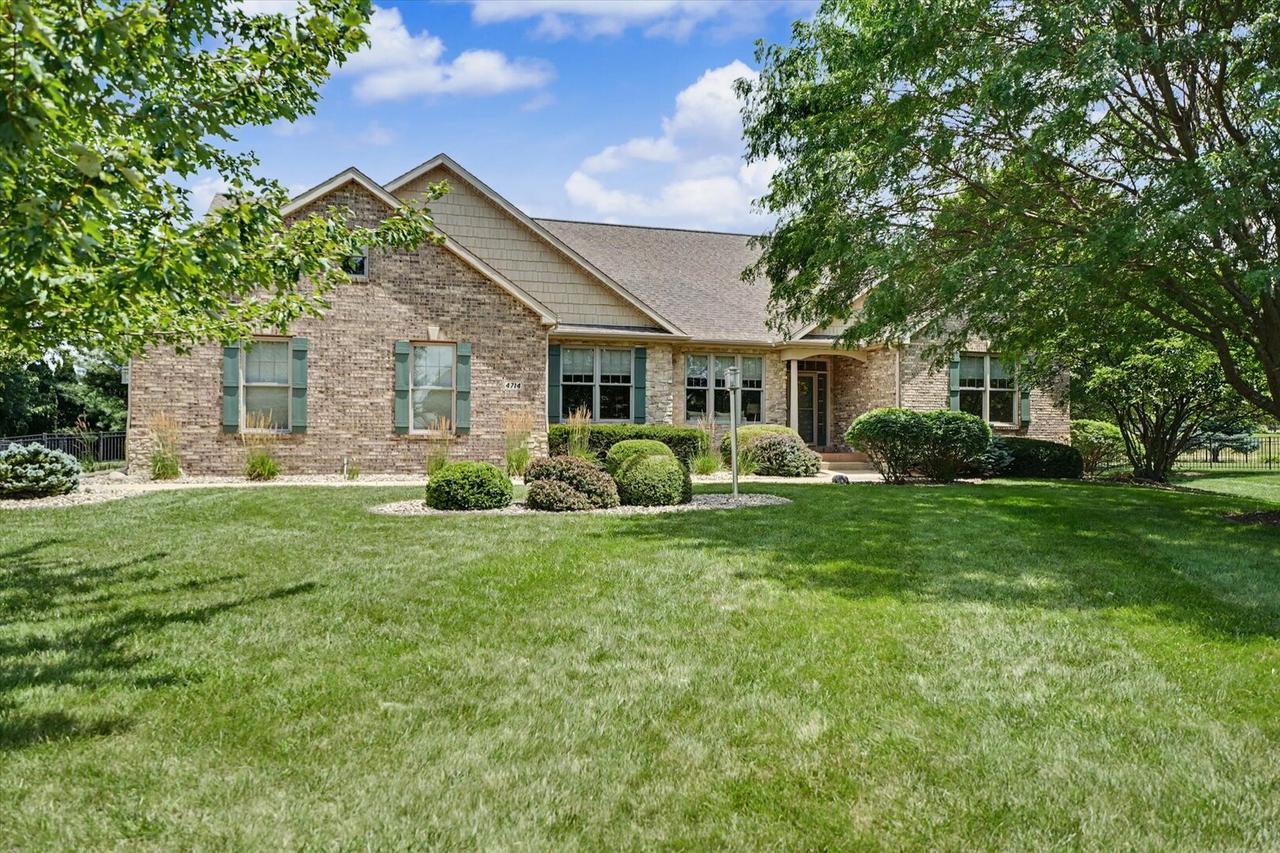 4714 Chestnut Grove Dr., Champaign, IL 61822