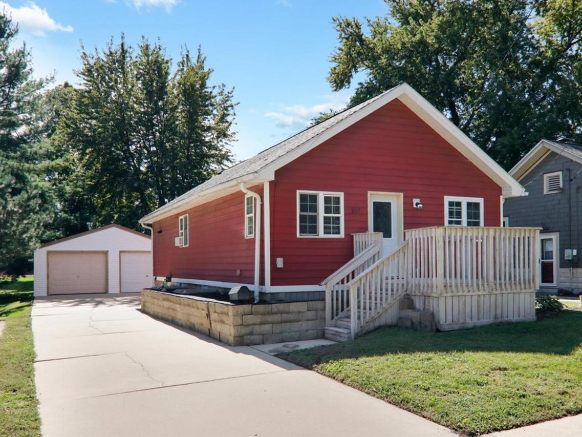 107 E Poplar St., Normal, IL 61761