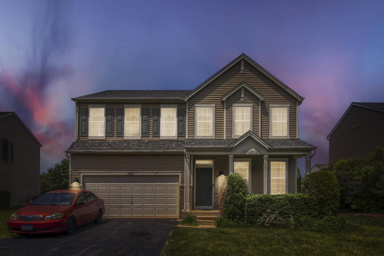 1607 Mountain Ridge Pass, Plainfield, IL 60586