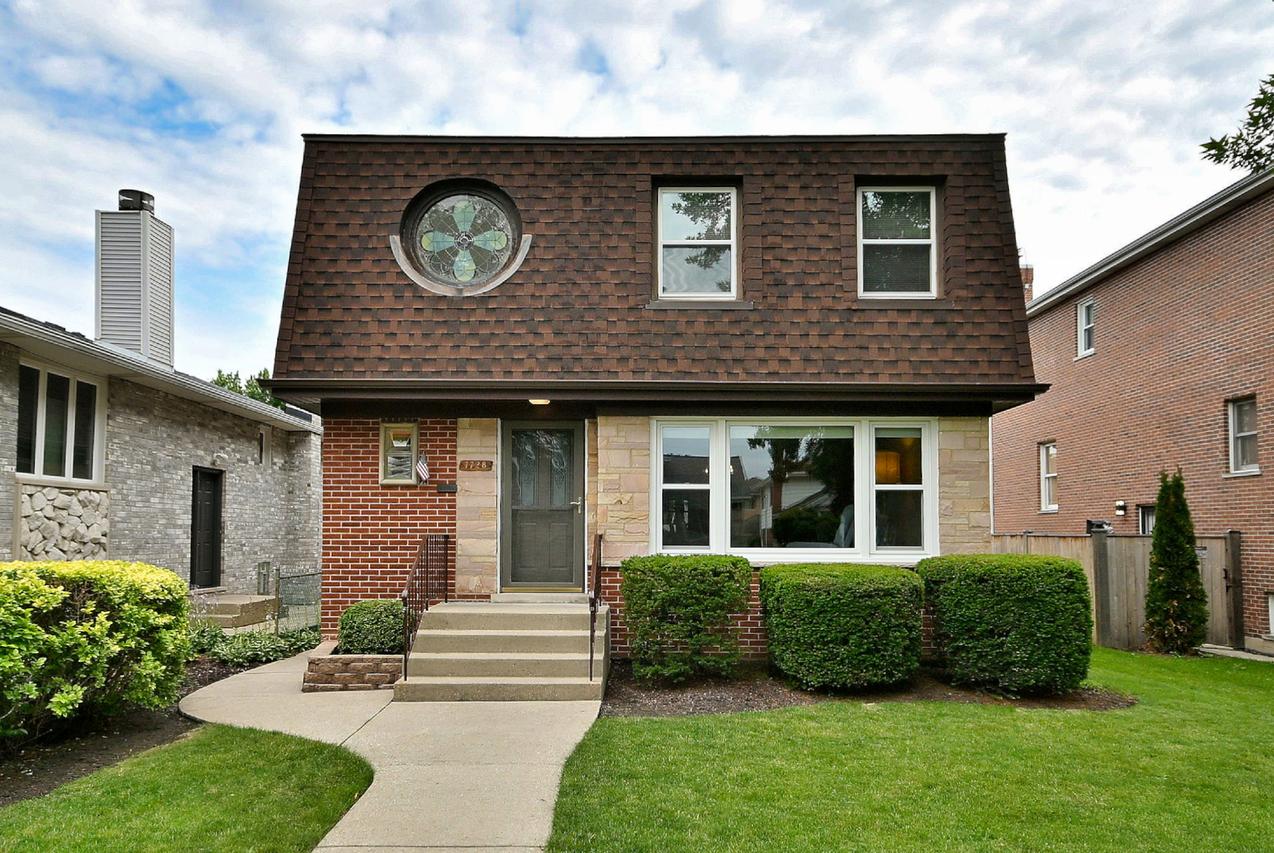 7728 W Gregory St., Chicago, IL 60656