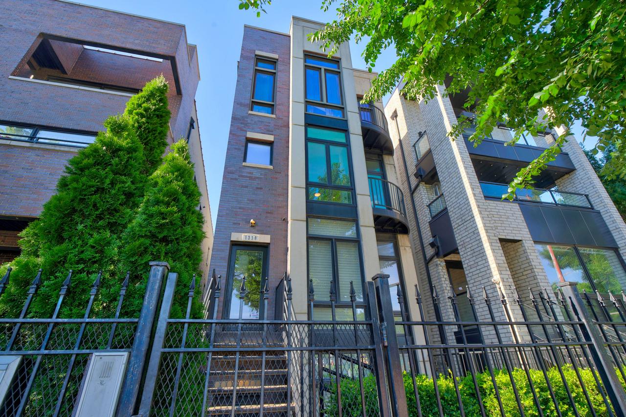 1330 W Hubbard St. #2, Chicago, IL 60642