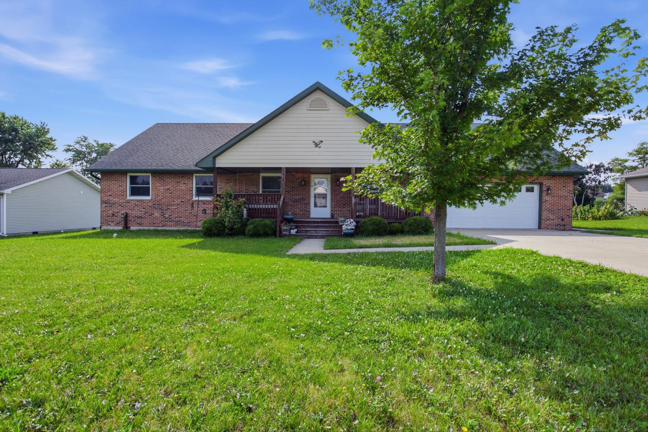 132 Mohawk Dr., Loda, IL 60948
