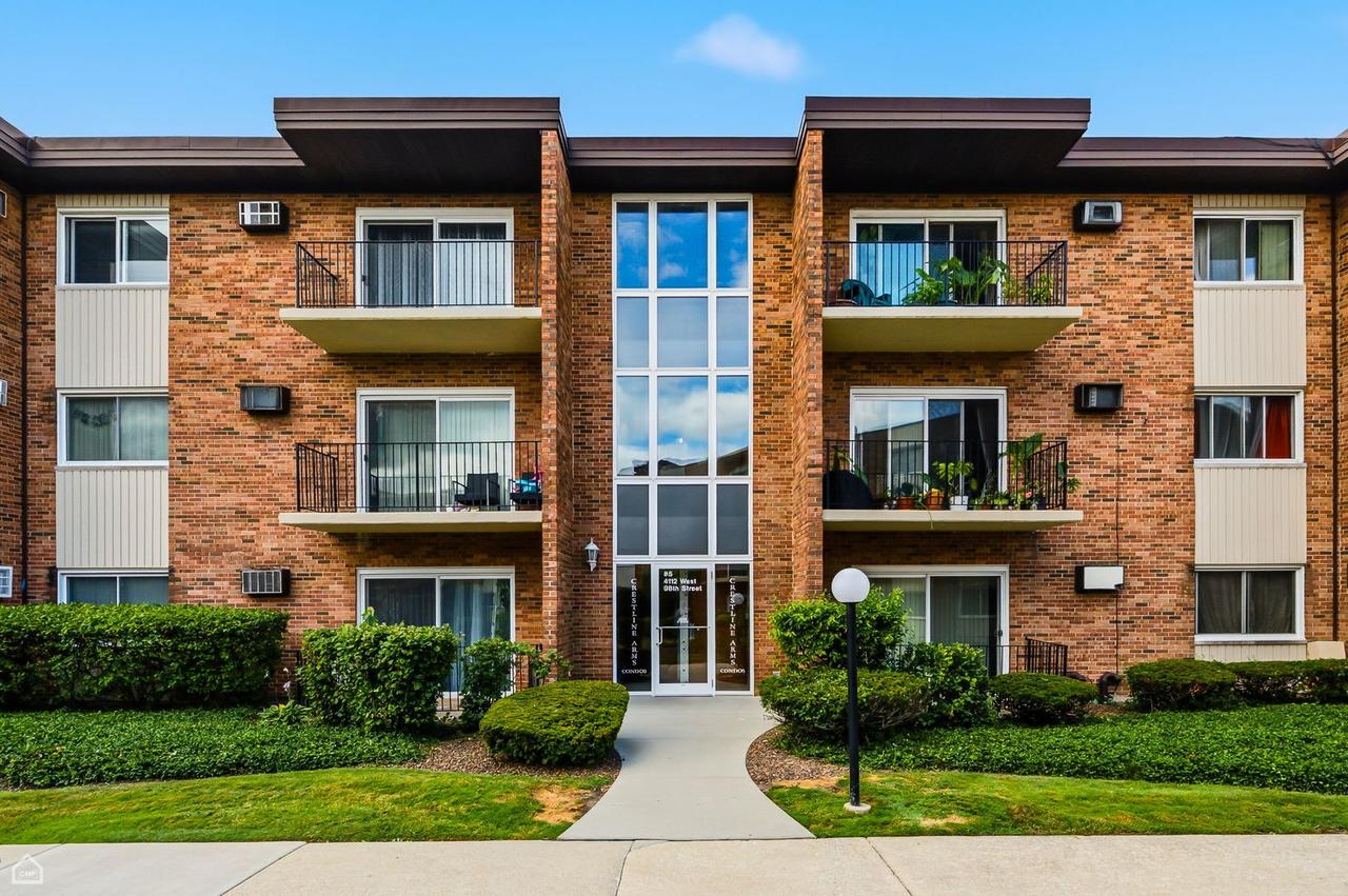 [Address Hidden by Seller], Oak Lawn, IL 60453