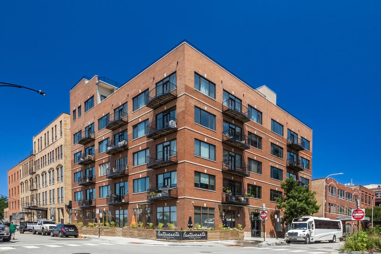 1152 W Fulton St. #4D, Chicago, IL 60607