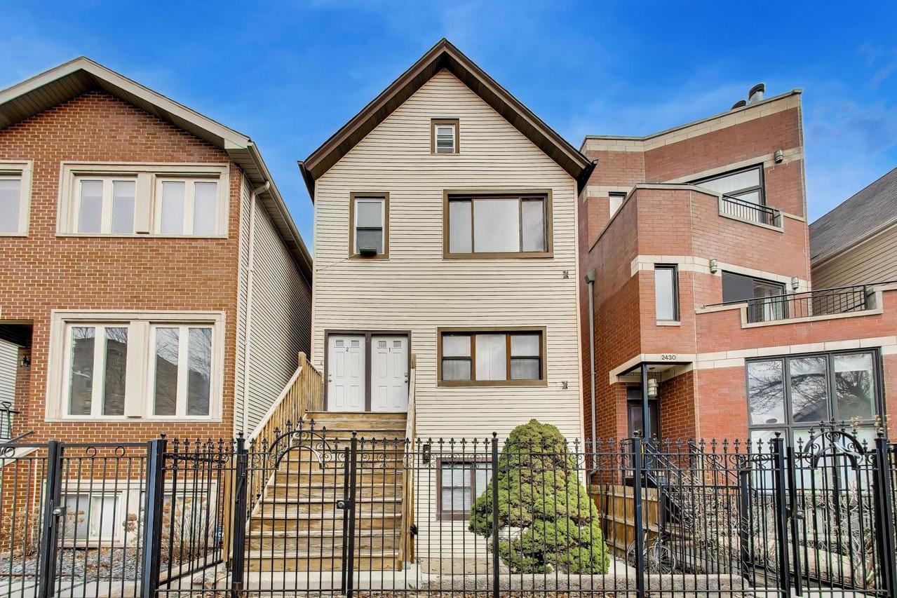 2434 W Cortland St., Chicago, IL 60647