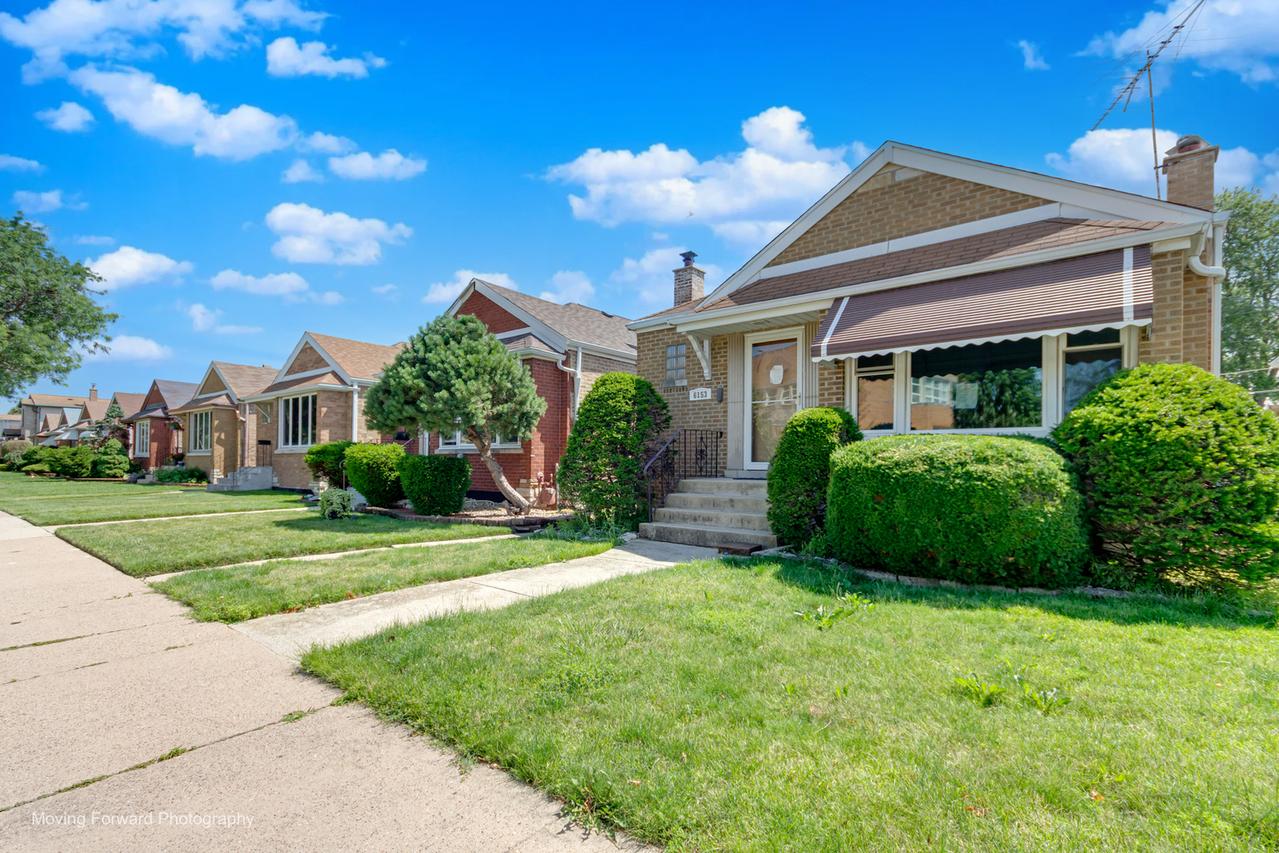 6153 S Melvina Ave., Chicago, IL 60638
