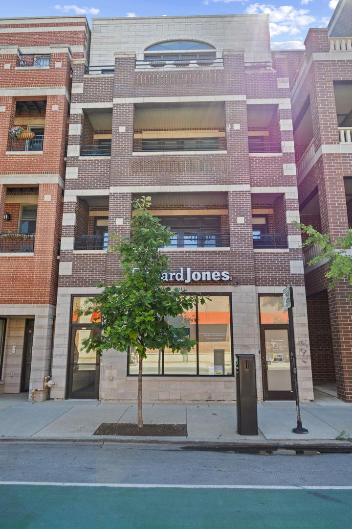 4043 N Damen Ave. #2, Chicago, IL 60618