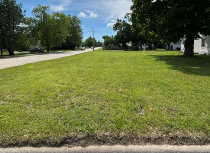3250 Gilboa Ave., Zion, IL 60099