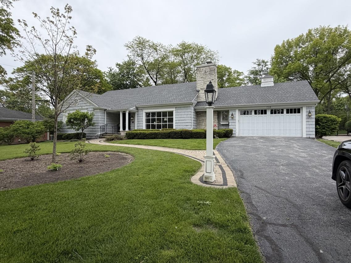 738 Woodland Ave., Hinsdale, IL 60521