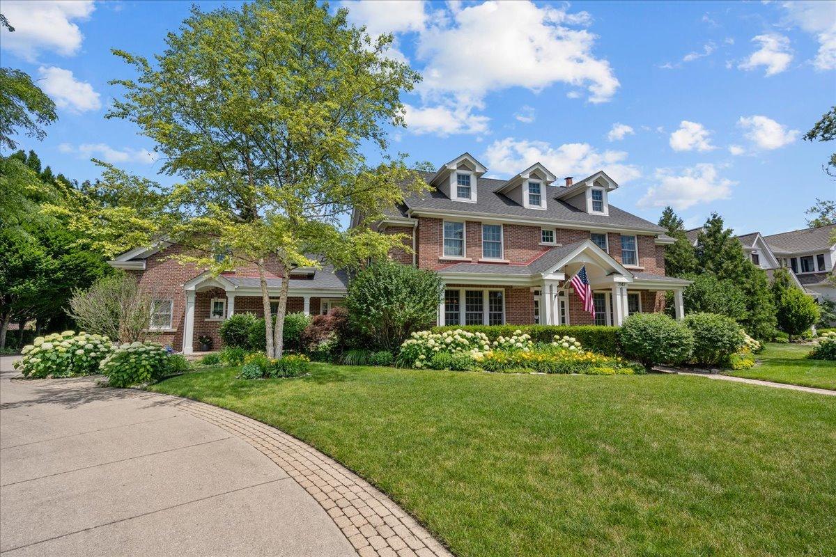 2142 Harrison St., Glenview, IL 60025