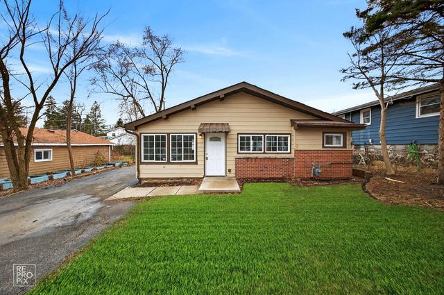 New Homes with Master Bedrooms on the 1st Floor in Gages Lake: June 20th to June 26th