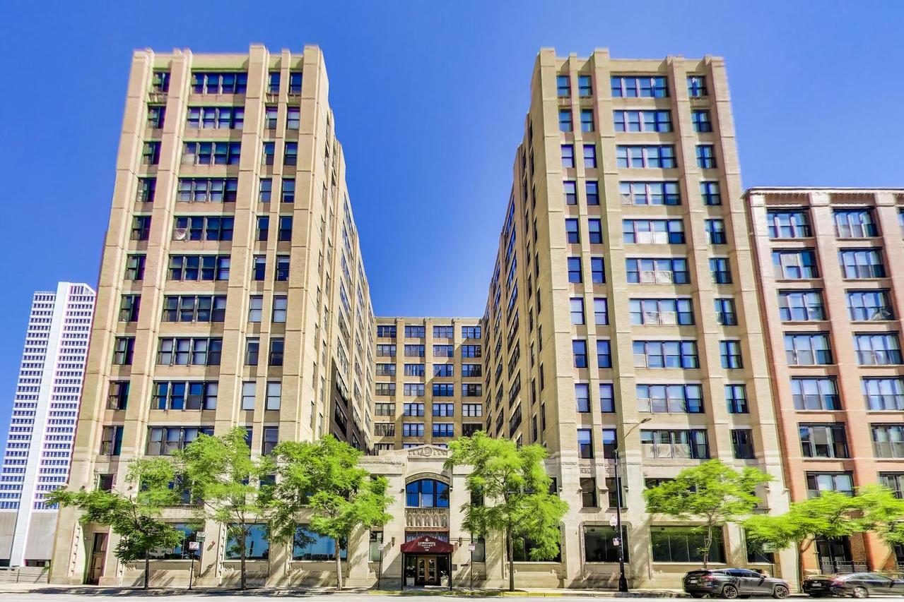 728 W Jackson Blvd. #724, Chicago, IL 60661