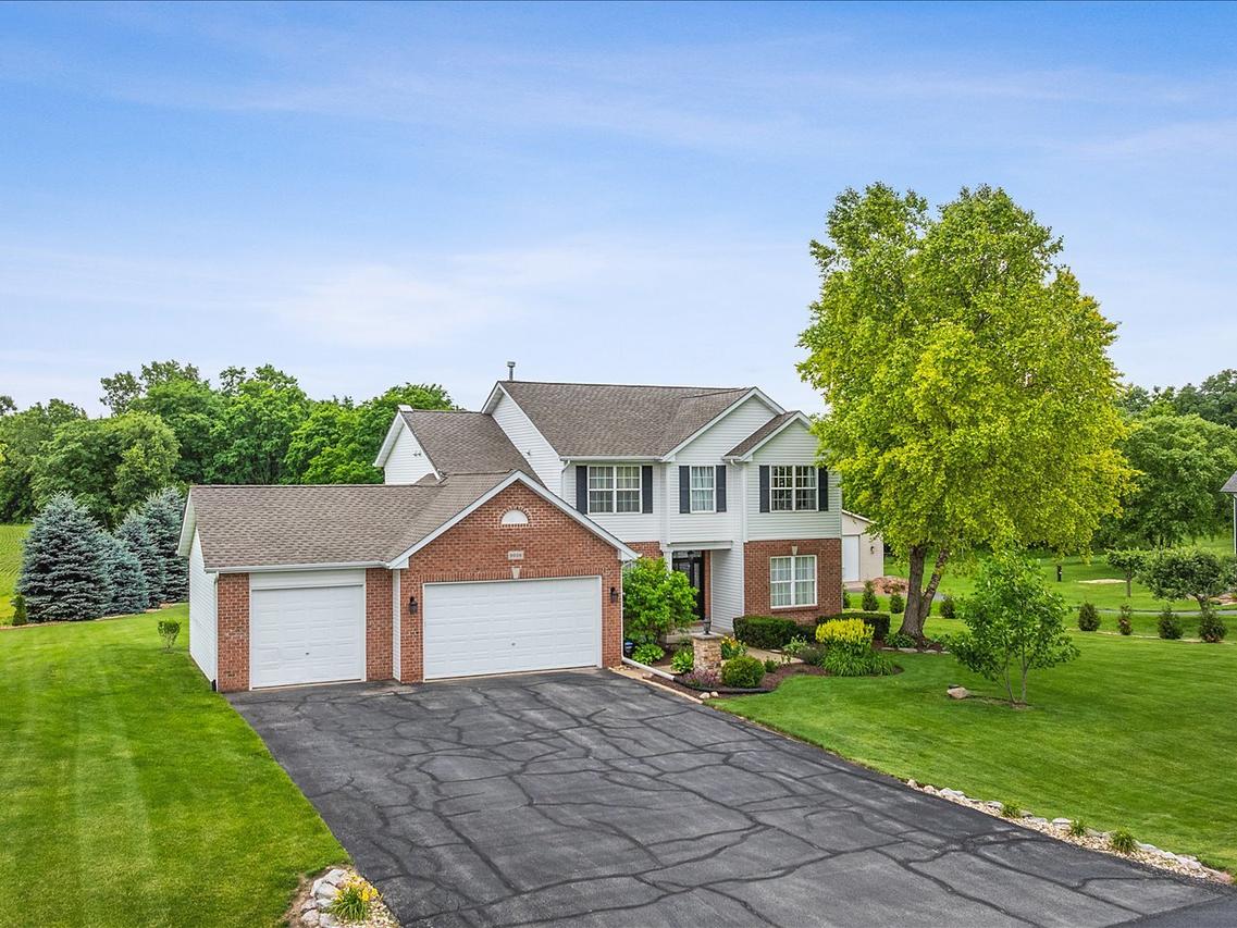 9938 Tybow Tr., Roscoe, IL 61073