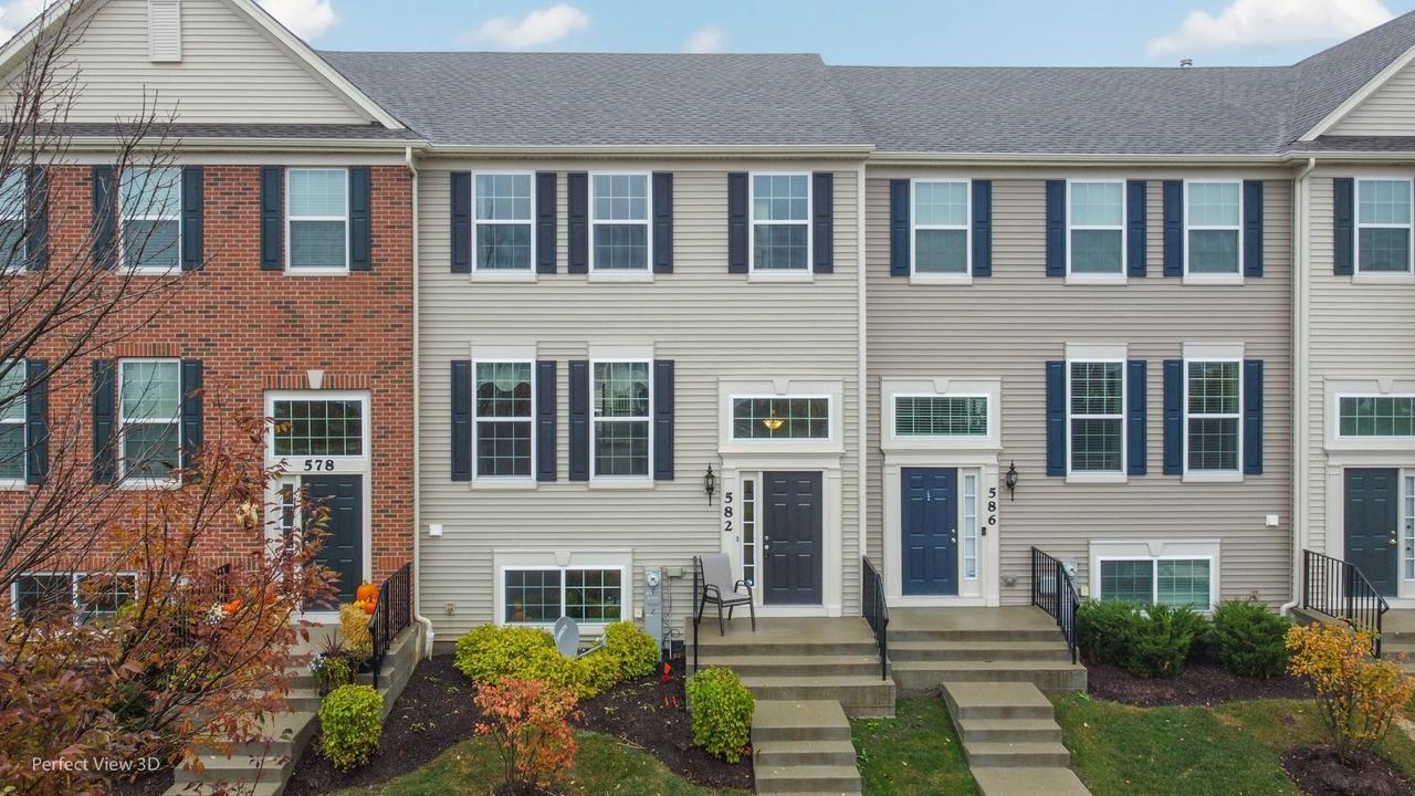 582 Cannonball Dr., Grayslake, IL 60030